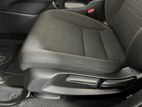 Certified 2025 Honda HR-V Sport image 11