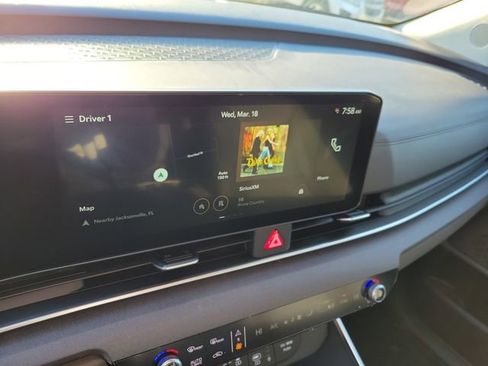 New 2026 Kia Carnival EX FWD image 15