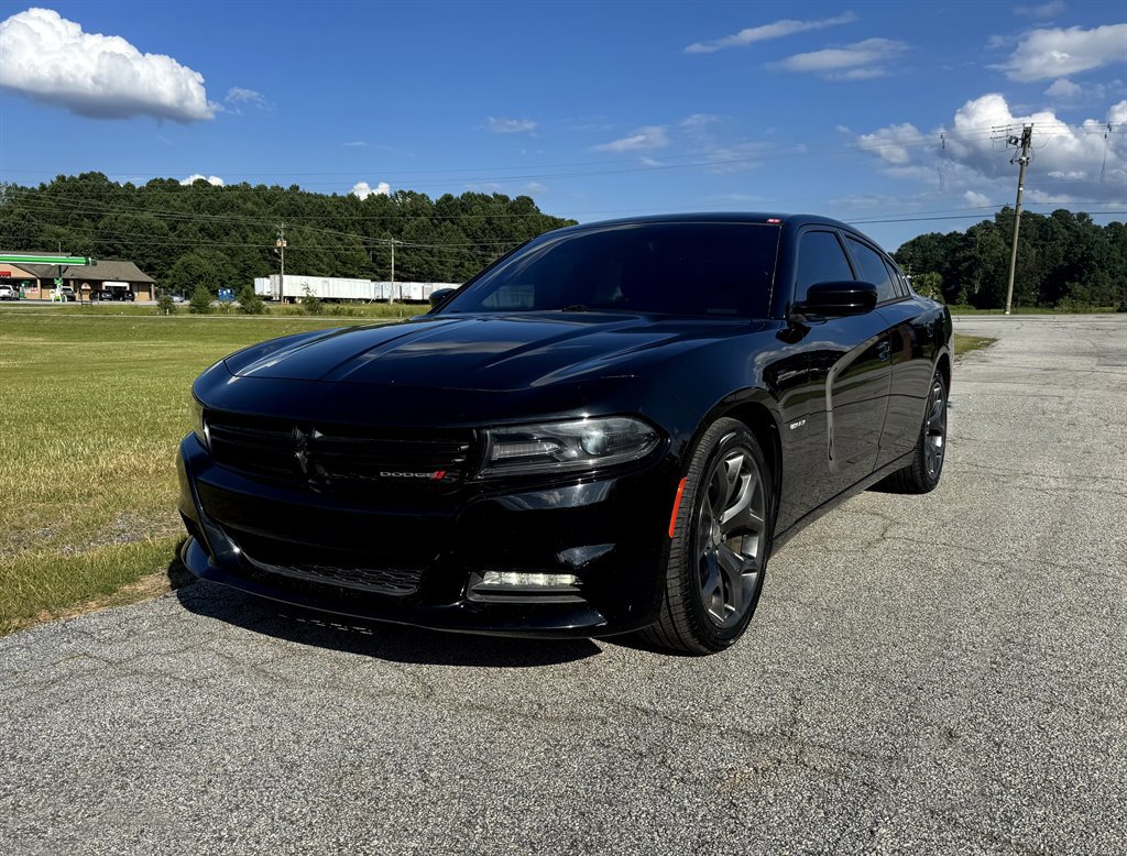 Used 2015 Dodge Charger R/T RWD image 1