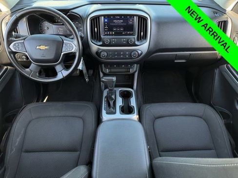 Used 2020 Chevrolet Colorado LT w/ LT Convenience Package image 11
