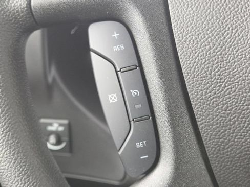 New 2026 GMC Savana 2500 w/ Enhanced Convenience Package RWD image 10