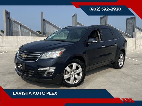 Used 2016 Chevrolet Traverse LT w/ Style and Technology Package AWD/4WD image 1
