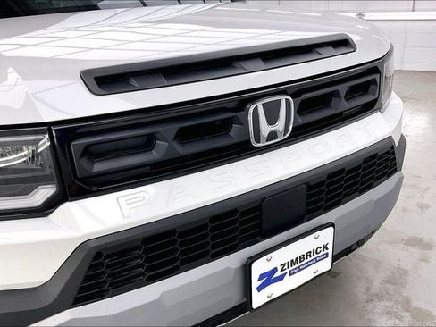 Certified 2026 Honda Passport RTL image 30