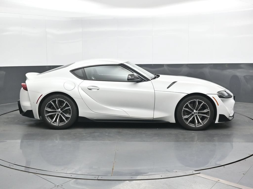 Used 2022 Toyota Supra w/ Safety & Technology Package RWD image 5