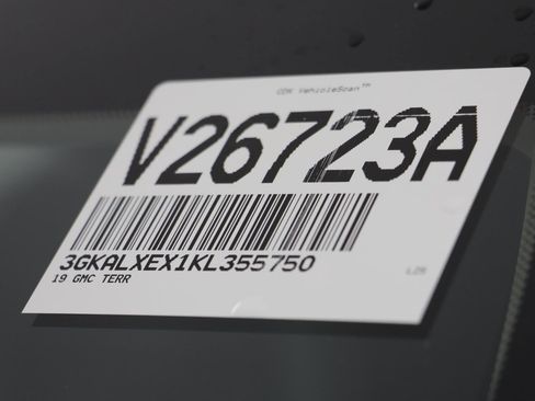 Used 2019 GMC Terrain Denali w/ Advanced Safety Package image 27