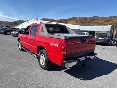 Used 2003 Chevrolet Avalanche Base image 6