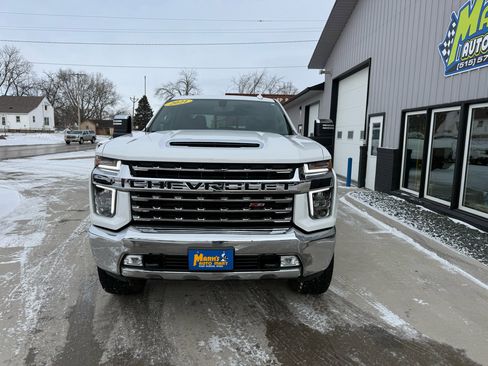 Used 2021 Chevrolet Silverado 2500 LTZ w/ LTZ Convenience Package image 2