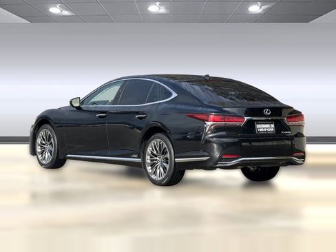 Used 2018 Lexus LS 500h w/ Luxury Package RWD image 3