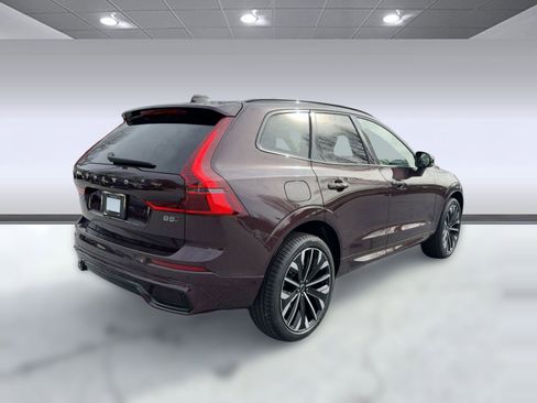 New 2026 Volvo XC60 B5 Ultra w/ Climate Package image 8