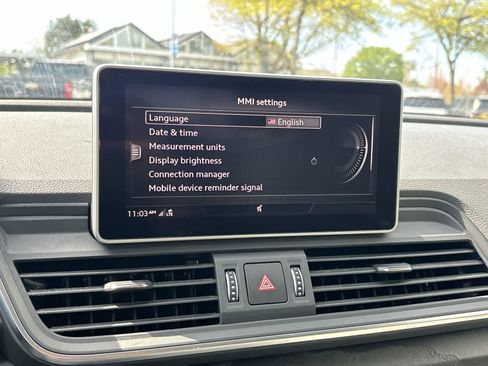 Used 2020 Audi Q5 Prestige w/ Prestige Package image 20