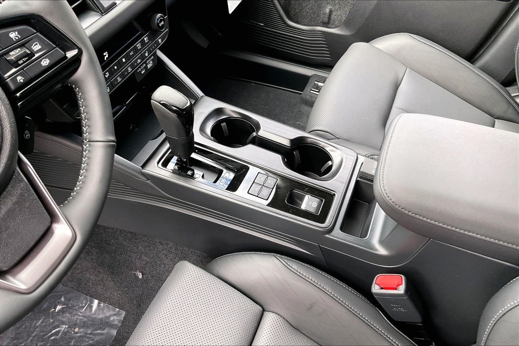 New 2026 Subaru Outback Touring XT AWD/4WD image 9