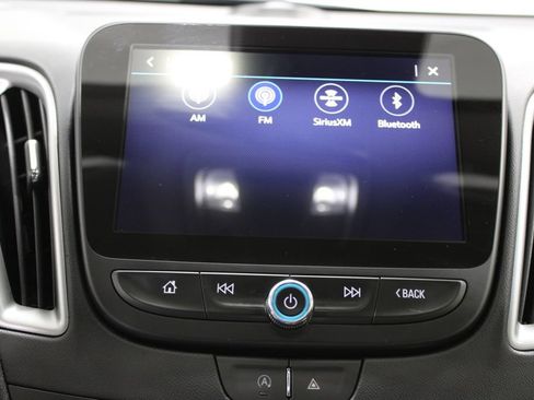 Used 2023 Chevrolet Malibu LT FWD image 47