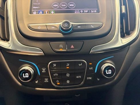Certified 2023 Chevrolet Equinox LT AWD/4WD image 18