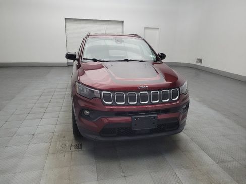Used 2022 Jeep Compass Latitude w/ Mopar Graphics Package AWD/4WD image 14