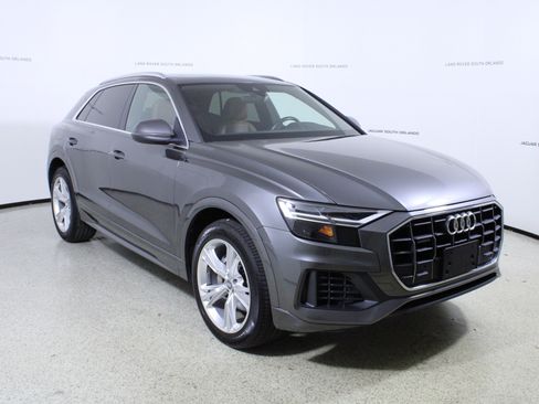 Used 2019 Audi Q8 Premium image 3
