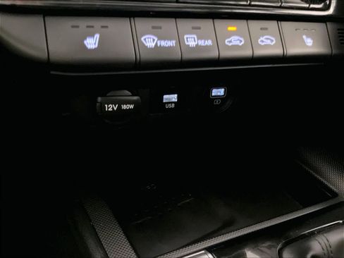 Certified 2023 Hyundai Elantra Limited FWD image 27