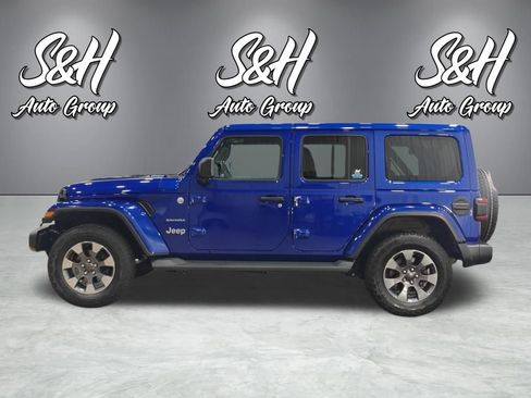 Used 2020 Jeep Wrangler Unlimited Sahara AWD/4WD image 16