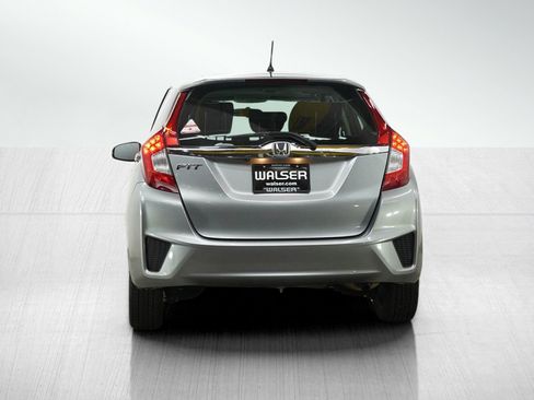 Used 2017 Honda Fit EX image 4