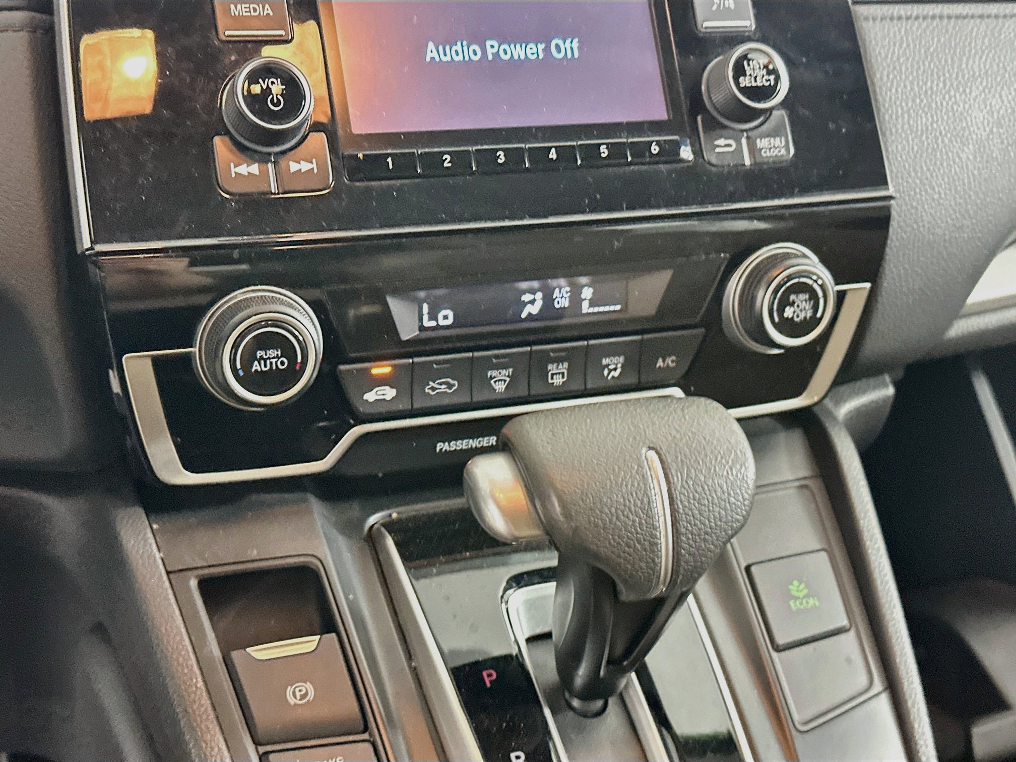 Used 2018 Honda CR-V LX image 23