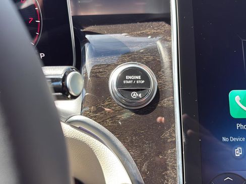 New 2026 Mercedes-Benz GLC 300 4MATIC image 13