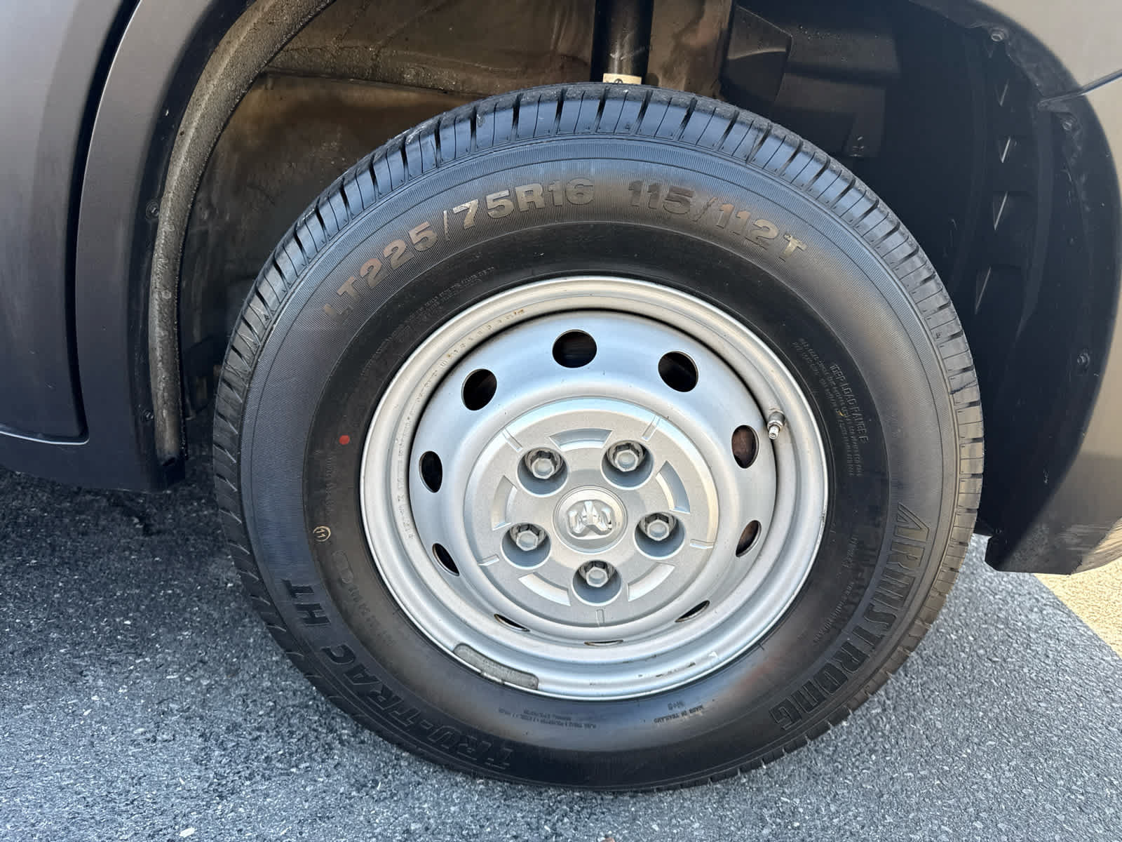 Used 2023 RAM ProMaster 2500 FWD image 11