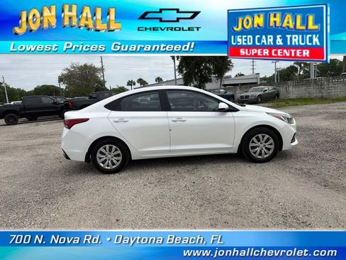 Used 2019 Hyundai Accent SE FWD image 15