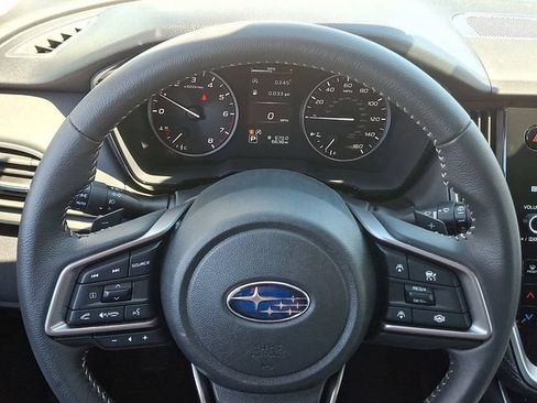 Certified 2025 Subaru Outback Premium AWD/4WD image 19