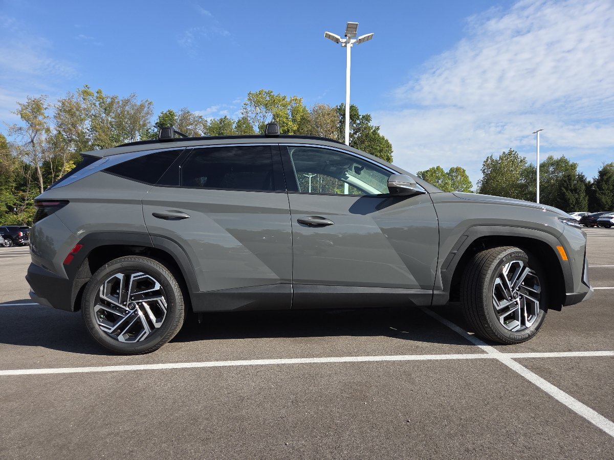 New 2026 Hyundai Tucson Limited AWD/4WD image 25