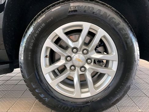 Used 2024 Chevrolet Tahoe LT AWD/4WD image 34