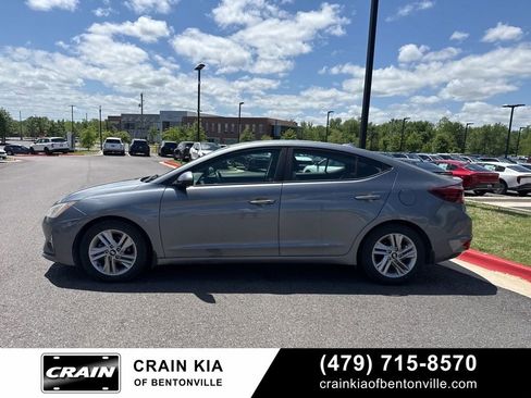 Used 2019 Hyundai Elantra Value Edition w/ Cargo Package FWD image 5