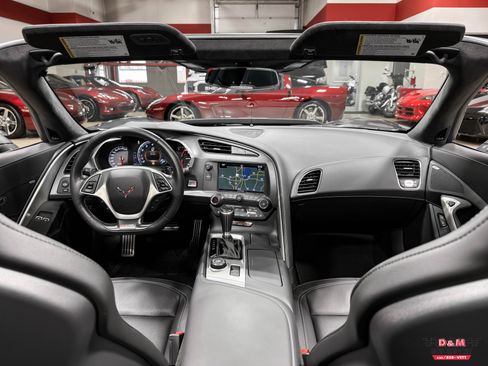 Used 2017 Chevrolet Corvette Z06 Coupe w/ 3LZ RWD image 12