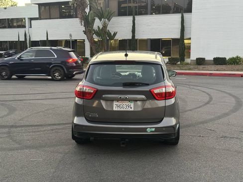 Used 2014 Ford C-MAX Energi SEL FWD image 4