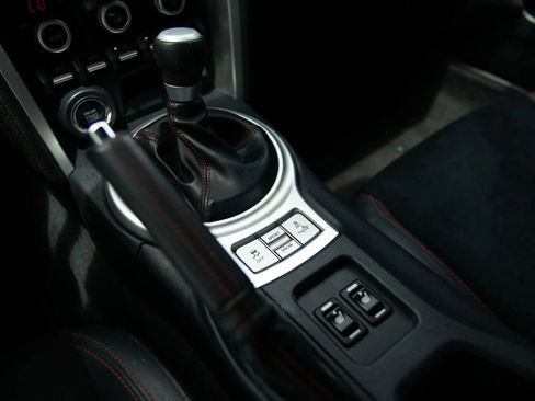 Used 2018 Subaru BRZ Limited w/ Popular Package #3 RWD image 28