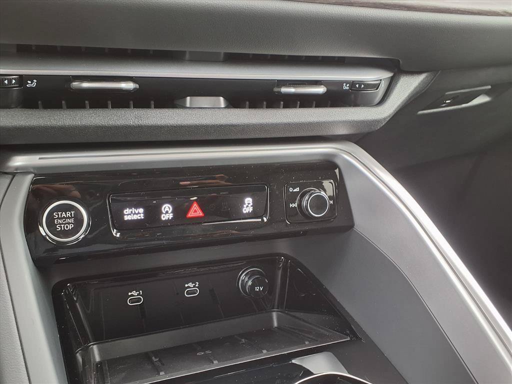 Used 2025 Audi Q5 Premium Plus AWD/4WD image 20