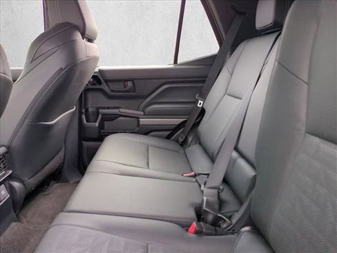 New 2026 Toyota 4Runner TRD Off-Road Premium AWD/4WD image 15