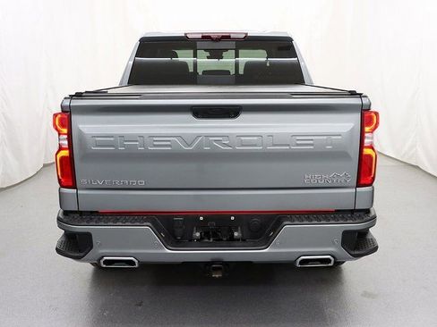 Used 2024 Chevrolet Silverado 1500 High Country w/ Technology Package AWD/4WD image 7