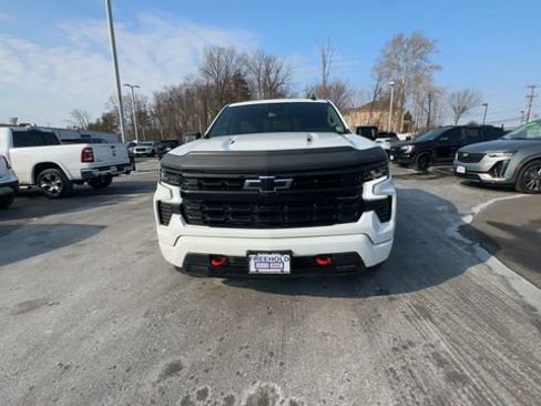 Certified 2023 Chevrolet Silverado 1500 RST w/ Redline Edition image 3