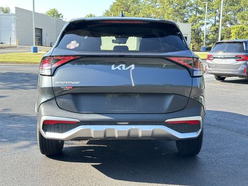 Used 2024 Kia Sportage LX FWD image 10