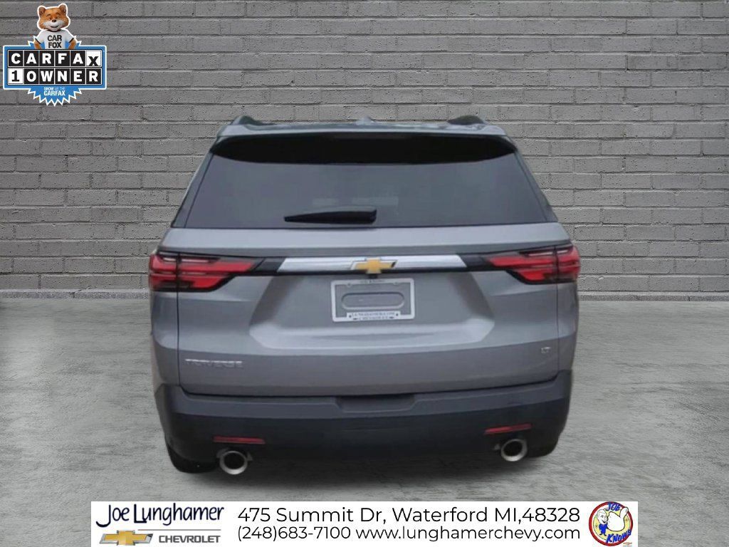 Used 2023 Chevrolet Traverse LT w/ LPO, Cargo Package AWD/4WD image 7