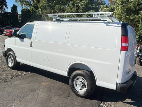 New 2025 Chevrolet Express 2500 w/ Communications Package image 7