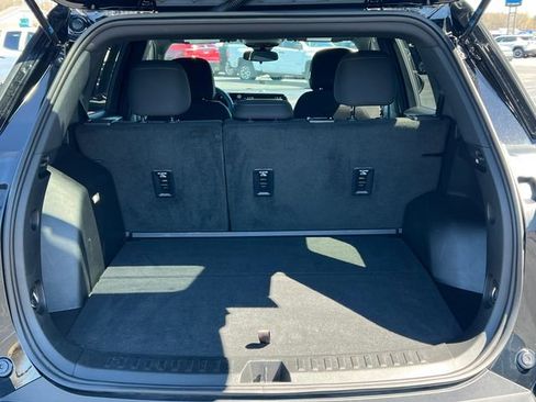 Used 2026 Chevrolet Equinox LT image 36