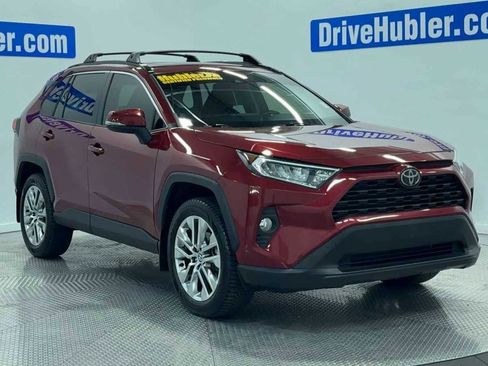 Used 2020 Toyota RAV4 XLE Premium image 52