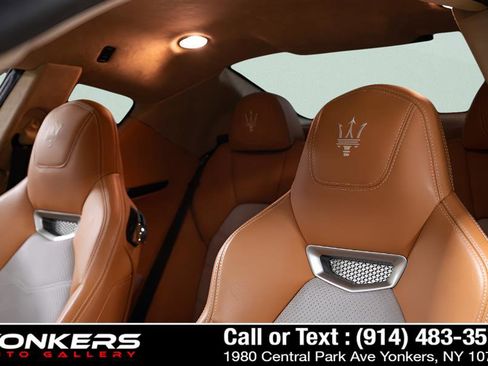 Used 2018 Maserati GranTurismo Sport image 19