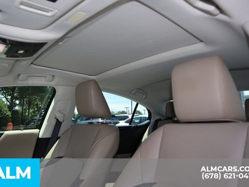 Used 2020 Lexus ES 300h w/ Premium Package FWD image 12