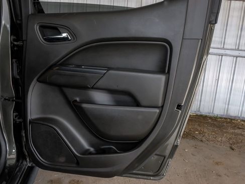 Used 2017 Chevrolet Colorado ZR2 w/ LPO, Premium Interior Package AWD/4WD image 46