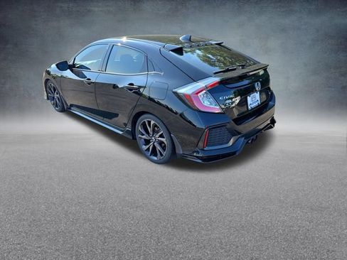 Used 2018 Honda Civic Sport image 5