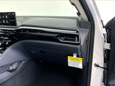 Used 2026 Acura MDX w/ Technology Package image 19