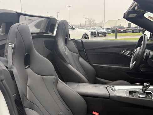 Used 2022 BMW Z4 M40i image 33