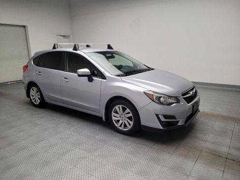 Used 2016 Subaru Impreza 2.0i Premium AWD/4WD image 11