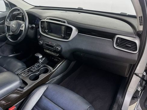 Used 2019 Kia Sorento EX AWD/4WD image 34